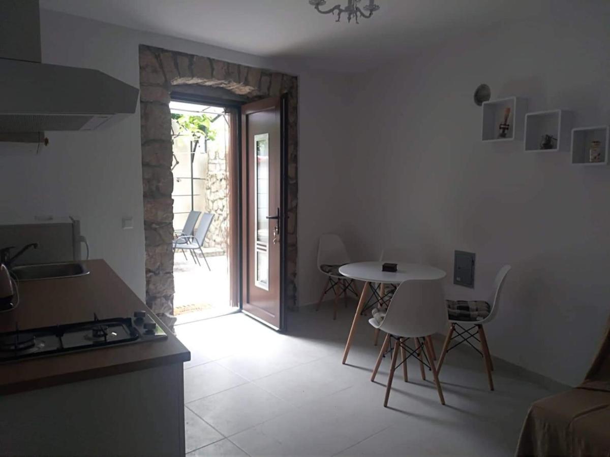 Apartmani Kristina Crikvenica Zewnętrze zdjęcie