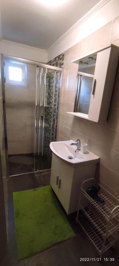 Apartmani Kristina Crikvenica Zewnętrze zdjęcie