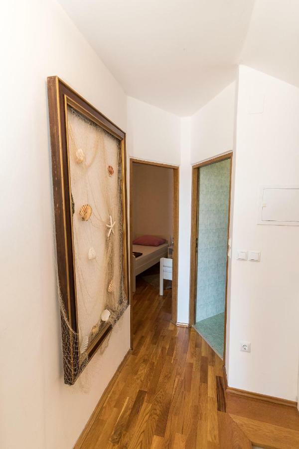 Apartmani Kristina Crikvenica Zewnętrze zdjęcie