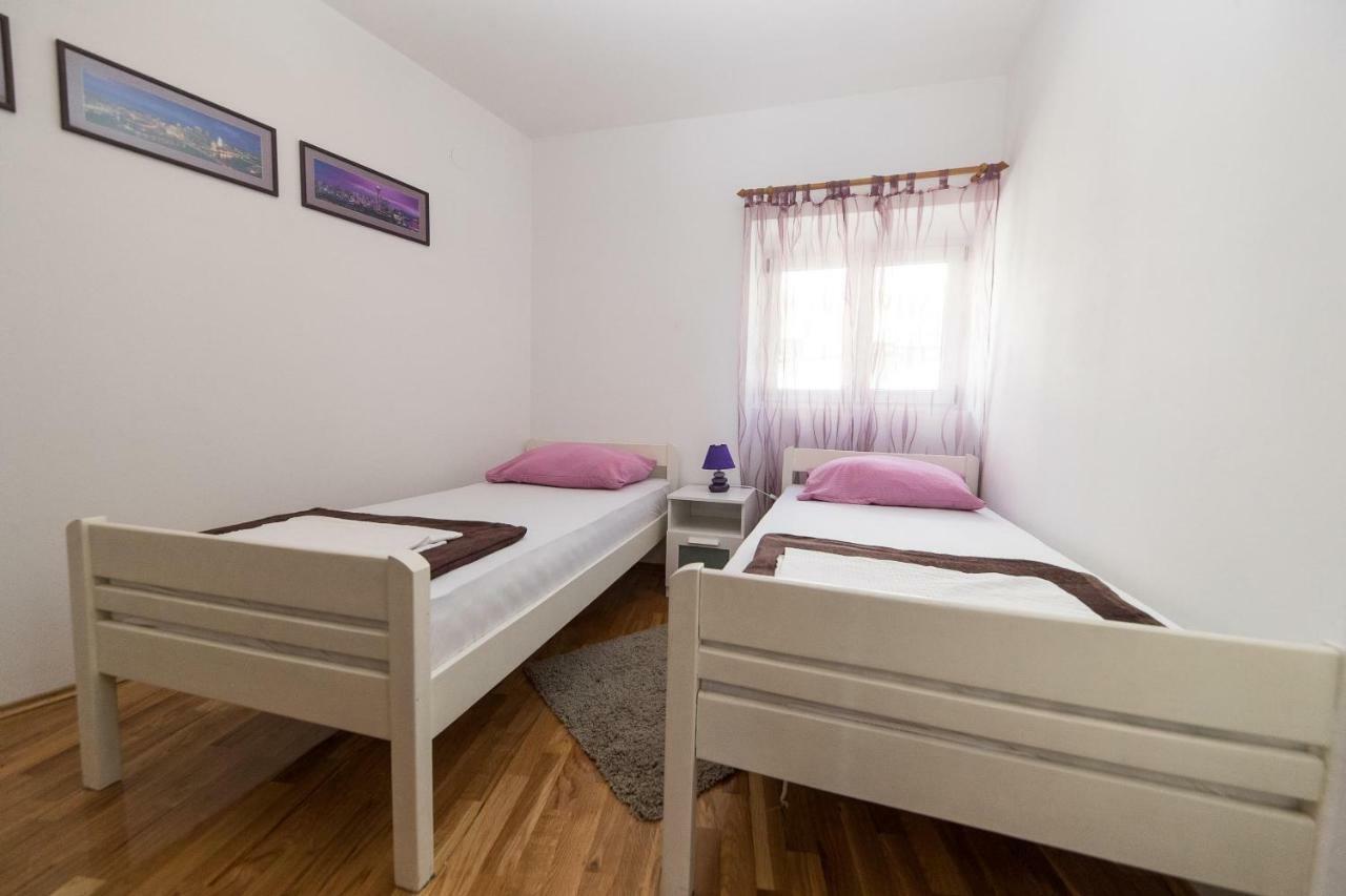 Apartmani Kristina Crikvenica Zewnętrze zdjęcie