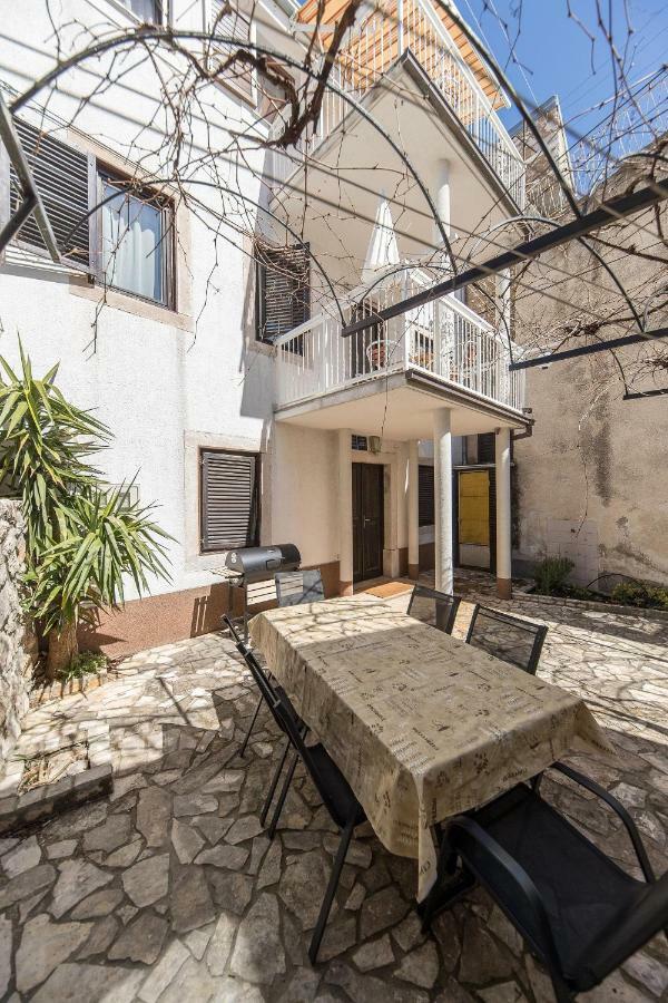Apartmani Kristina Crikvenica Zewnętrze zdjęcie